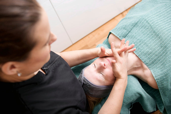 Ansiktsmassage & dess effekter